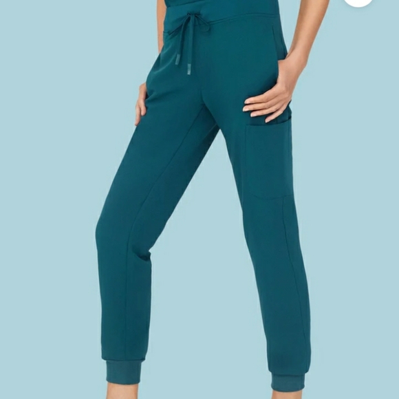 Mandala scrubs , size MEDIUM SET top and pants, color: CARRIBEAN BLUE - Picture 3 of 4